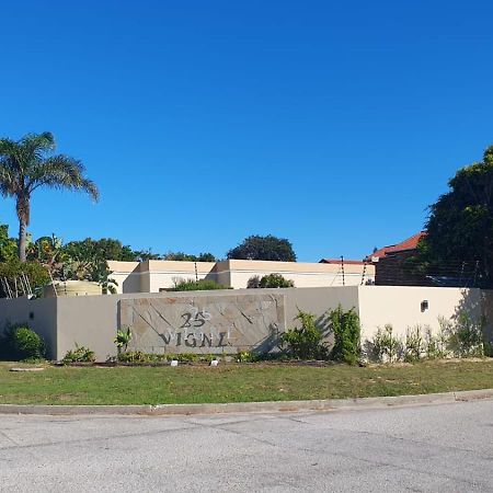 Vignes Guest Lodge Port Elizabeth Exterior photo